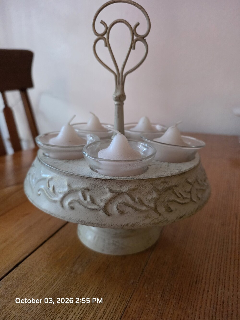 VTG Shabby Chic Distressed White Metal Candle Carousel Centerpiece Candelabra